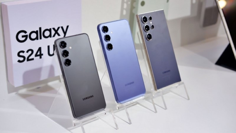 Bảng giá Samsung Galaxy S24 tại Việt Nam với các phiên bản bộ nhớ 128GB, 256GB và 512GB.
